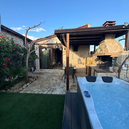 Studio Eleni - Oasis Holiday Houses Kokkinos Pirgos Bagian luar foto