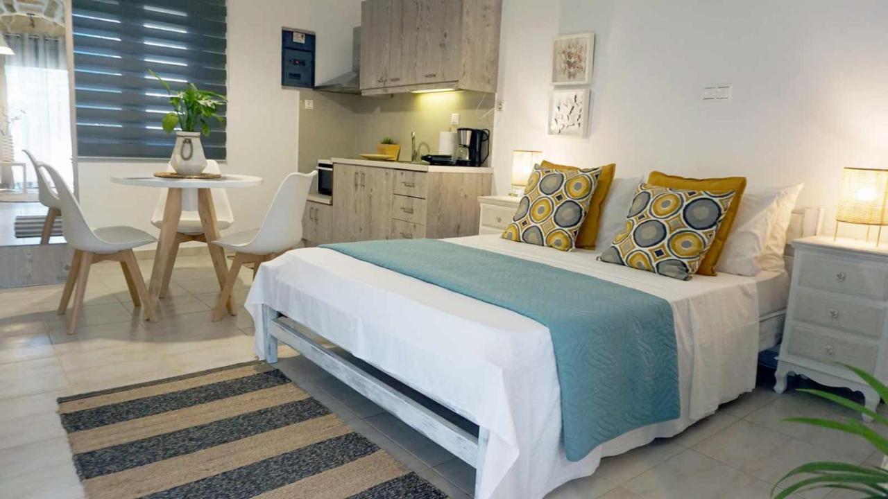 Studio Eleni - Oasis Holiday Houses Kokkinos Pirgos Bagian luar foto
