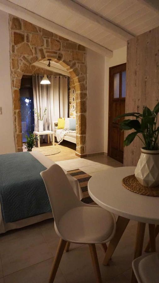 Studio Eleni - Oasis Holiday Houses Kokkinos Pirgos Bagian luar foto