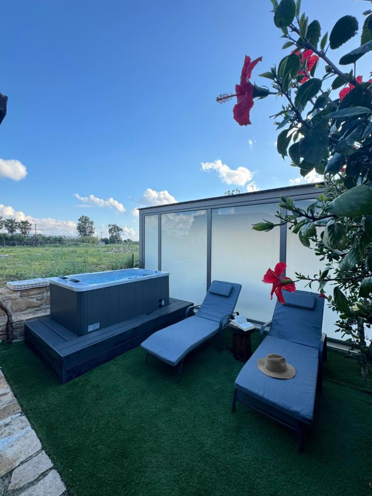 Studio Eleni - Oasis Holiday Houses Kokkinos Pirgos Bagian luar foto